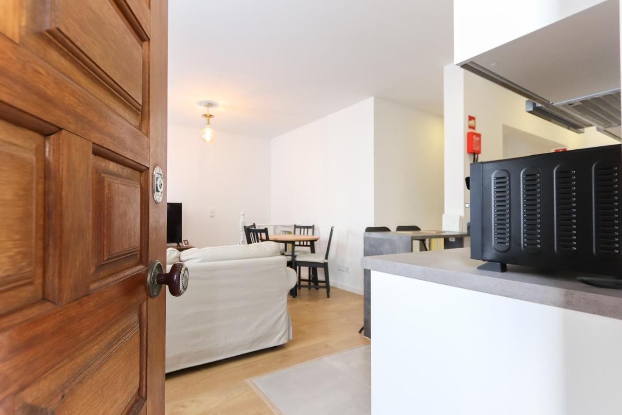 Wal Apartments- 3 Bedrooms With Parking Space Lisboa Екстериор снимка
